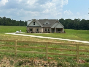 Exterior (front, wide) of 12018 Lee Road 188